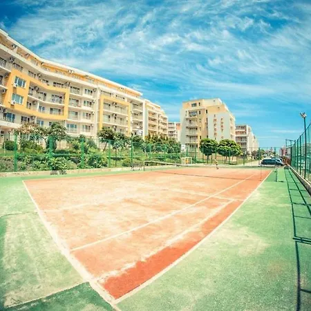 Apartment Imperial Club *