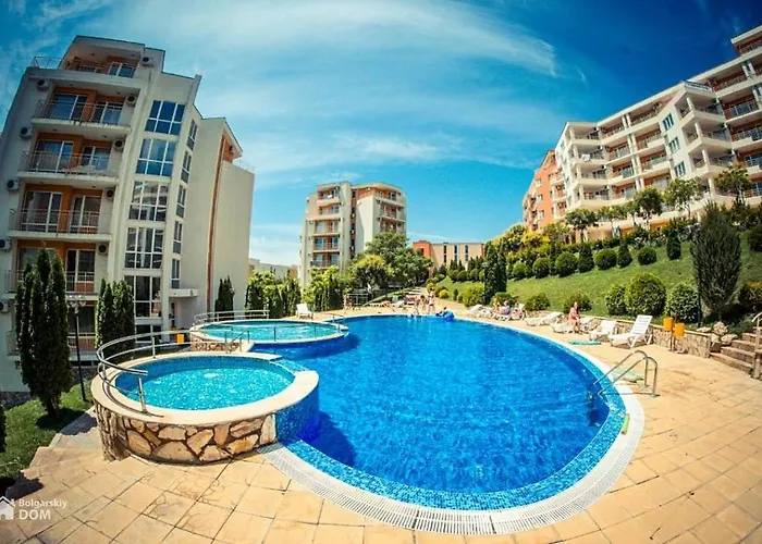 Imperial Club Апартаменти *